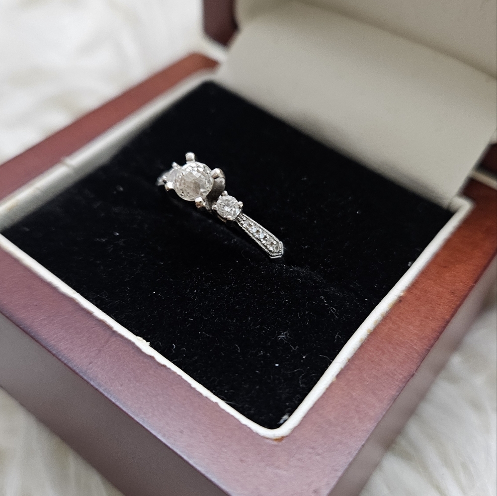 Dimond engagement Ring